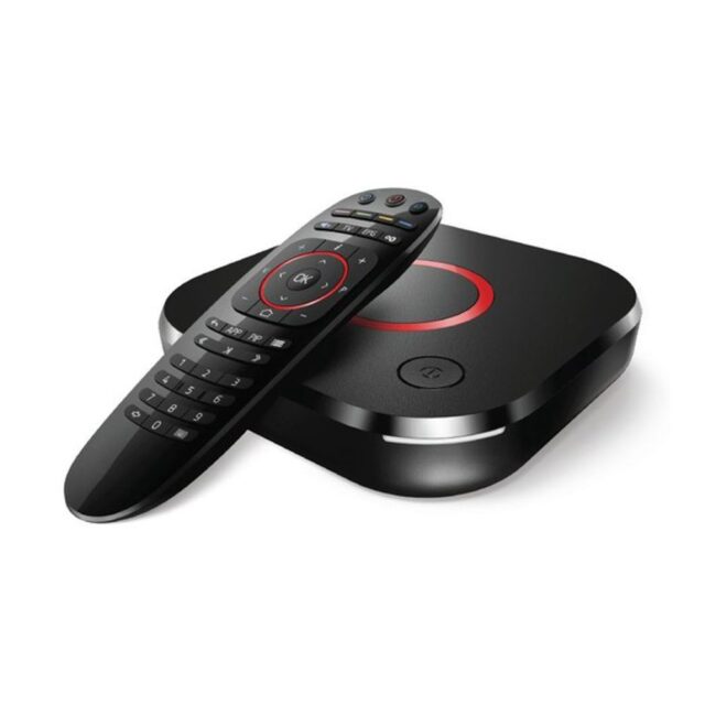 MAG 544w3 IPTV set-top